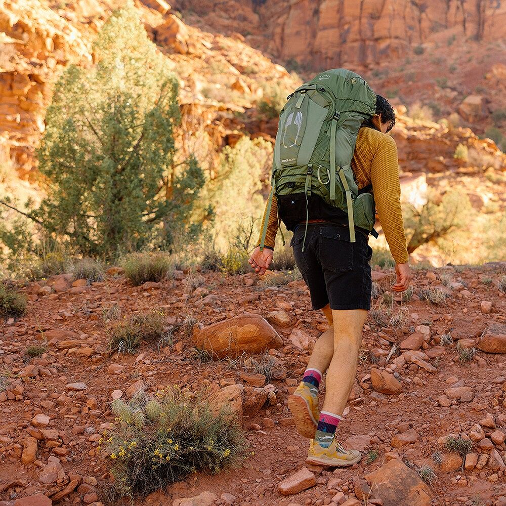 Osprey Atmos AG 65L Mythical Green