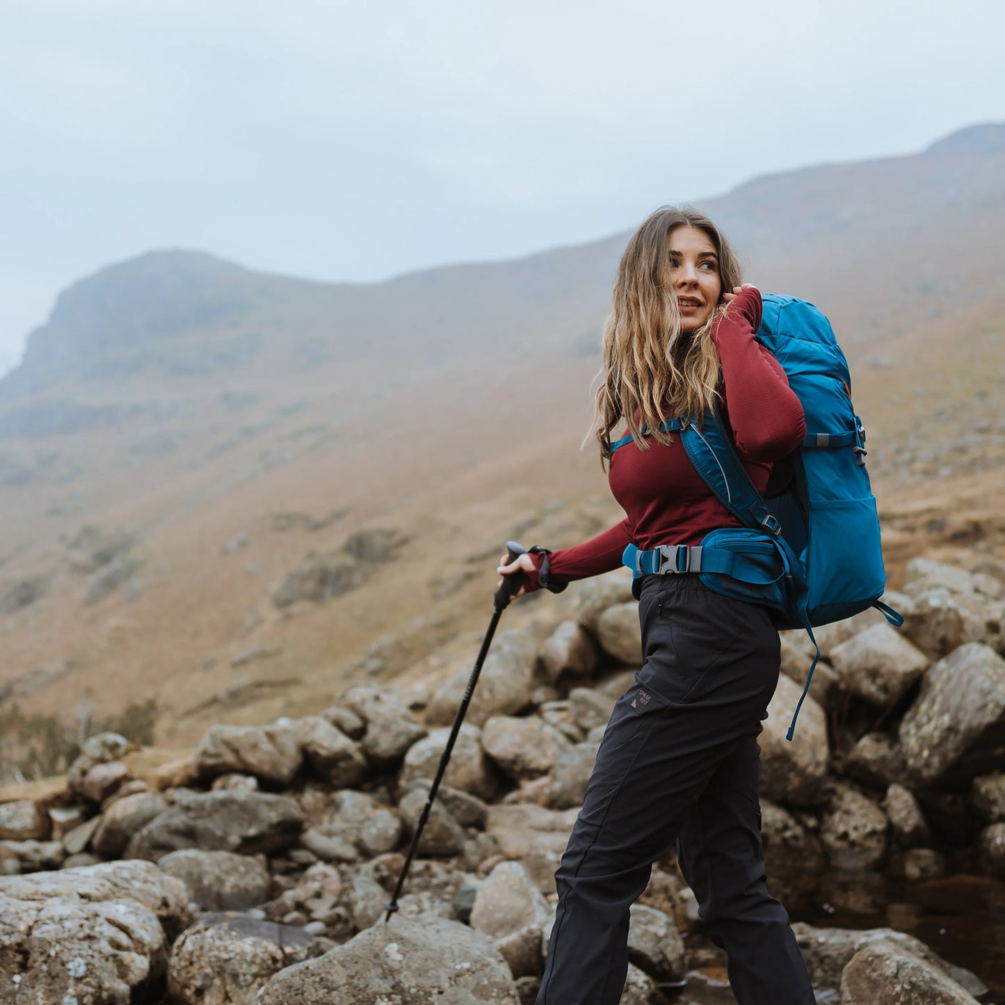 Trekmates Hiker Shock Walking Pole Adjustable AntiShock Black