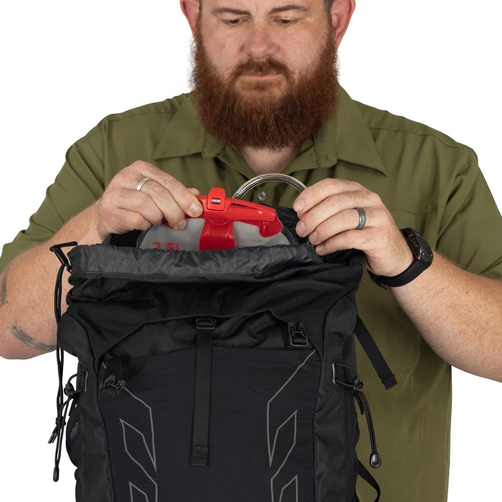 Osprey Talon™ 33 BLACK COAL GREY